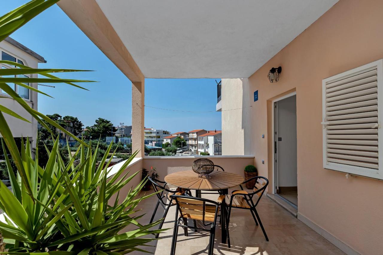 Apartments Rose Baška Voda Exterior foto